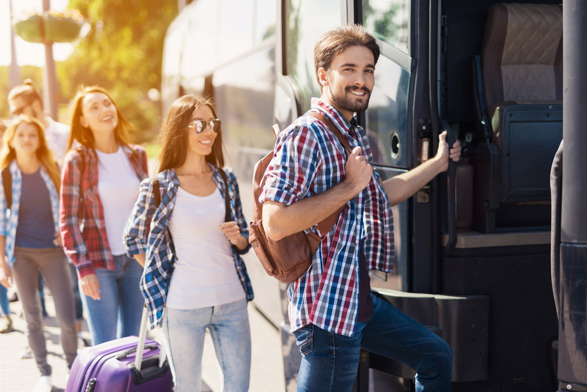 Assigning tourists / passengers for buses